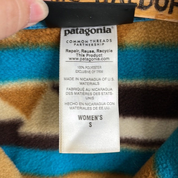 Patagonia Synchilla Common Threads Fleece Aztec Pop Over - Picture 7 of 7